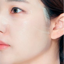JMsolution Лёгкая увлажняющая тканевая маска со скваланом The Natural Squalane Mask Moisture