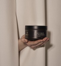 HADAT COSMETICS Маска для волос Жидкий шелк HYDRO LIQUID SILK TREATMENT, 300 мл