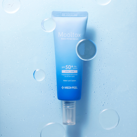 MEDI-PEEL Увлажняющая солнцезащитная сыворотка Aqua Mooltox Water-Fit Sun SerumSPF 50+ PA++++, 50 мл