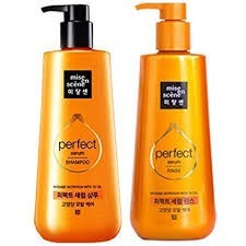 Кондиционер для поврежденных волос Mise-en-scene с комплексом масел Perfect Serum Rinse, 680 мл.