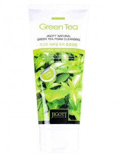 Успокаивающая пенка для умывания Jigott с экстрактом зеленого чая Natural Green Tea Foam Cleansing, 180 мл.