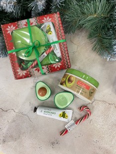 Подарочный набор для тела "Авокадо" в новогодней упаковке