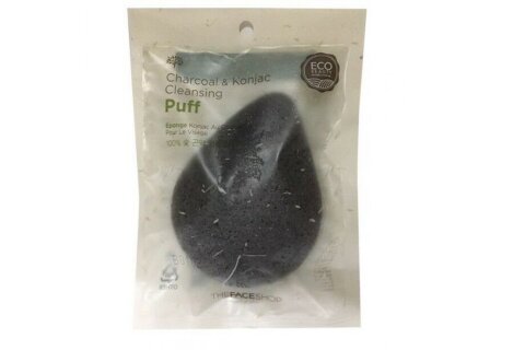 The Face Shop Спонж конняку с древесным углем Daily Beauty Tools Charcoal & Konjac Cleansing Puff