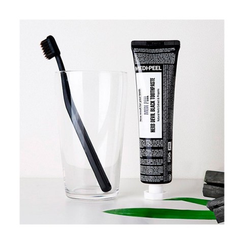 Medi-Peel Травяная зубная паста без фтора Herb Devil Black Toothpaste