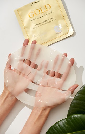 Petitfee Гидрогелевая маска для лица с золотом Gold Hydrogel Mask Pack