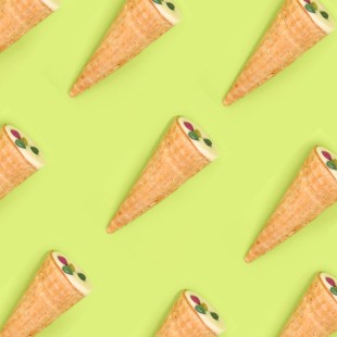 Minicco Вафельный рожок Cornet Strawberry молочный шоколад Клубника, 25 г