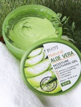 Jigott Увлажняющий гель для тела с алоэ Natural Aloe Vera Moisture Soothing Gel