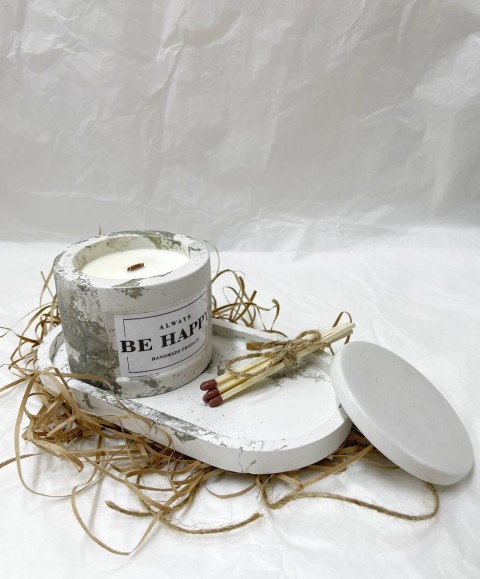BE HAPPY Набор ароматическая соевая свеча ручной работы на овальной декоративной подставке