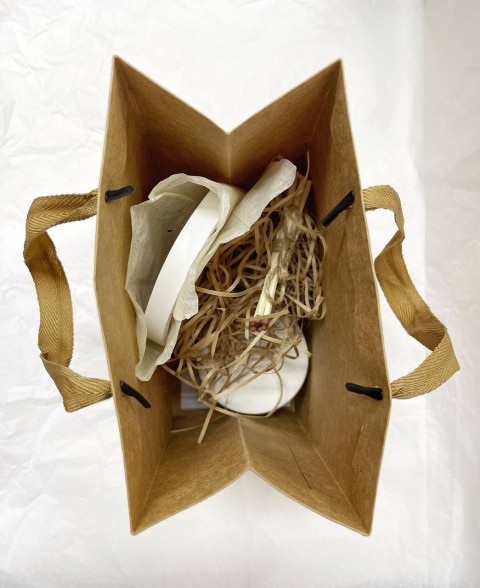 BE HAPPY Набор ароматическая соевая свеча ручной работы на овальной декоративной подставке