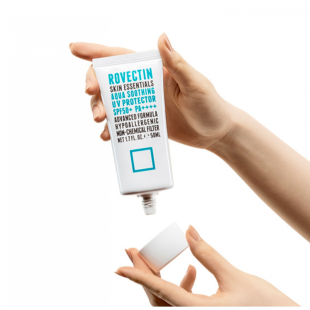Rovectin Солнцезащитный успокаивающий крем для лица Skin Essentials Aqua Soothing UV Protector SPF 50+ PA++++, 50 мл.