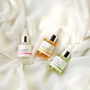 iUnik Набор сывороток для лица с галактомисисом зеленым чаем прополисом Daily Serum Trial Kit