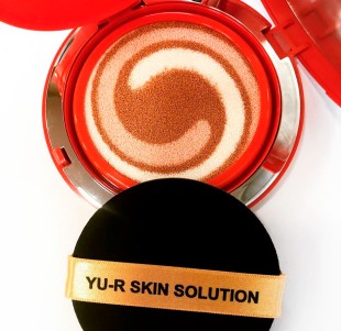 Yu.R Увлажняющий кушон для сияния кожи Moist Layer Cushion BIG SPF50+ Пудра Yu-r Moist Layer Cushion, 23 тон, 25 гр
